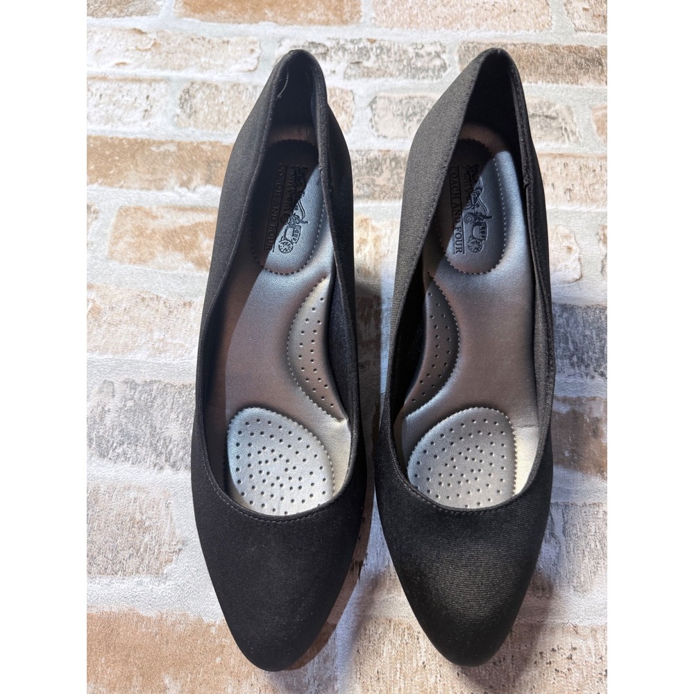 Coach and Four‎ Womens Black Fabric Pointed Toe Kitten Heel Pumps Size 7.5